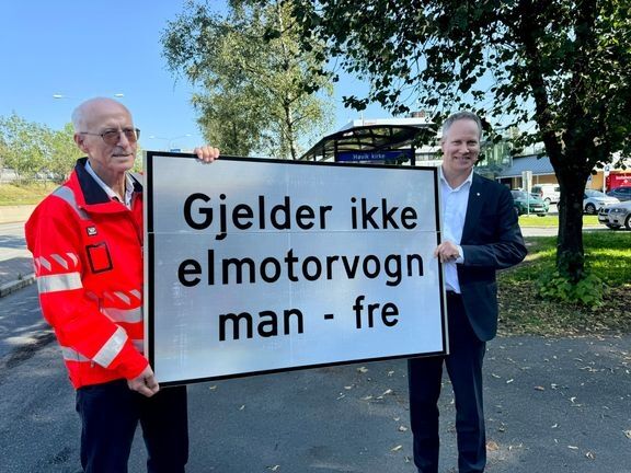 Åpner opp for elbiler i helgene