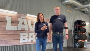 – Kom til Elverum i helga