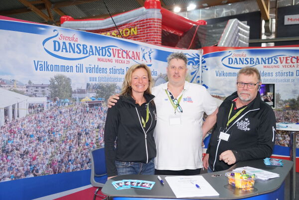 Over 80 danseband kommer