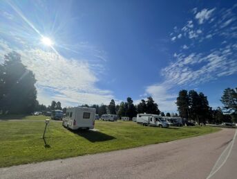 Nå kan du kjøpe Bobilpasset hos First Camp